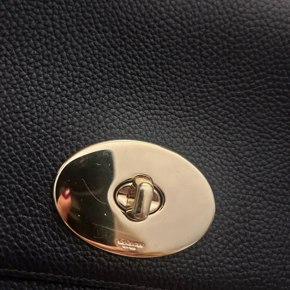 Coach Crossbody - Picture 3 of 4